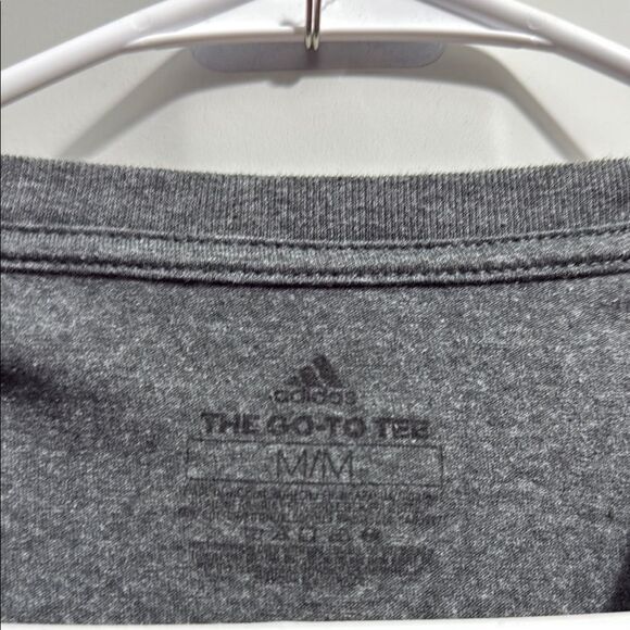 Adidas Men's Gray T-Shirt Go To Tee - Picture 2 of 2